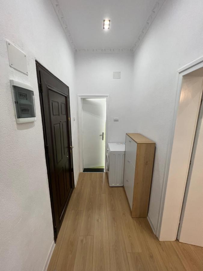 Leti Apartaments 21 Dhjetori Sc Τίρανα Εξωτερικό φωτογραφία